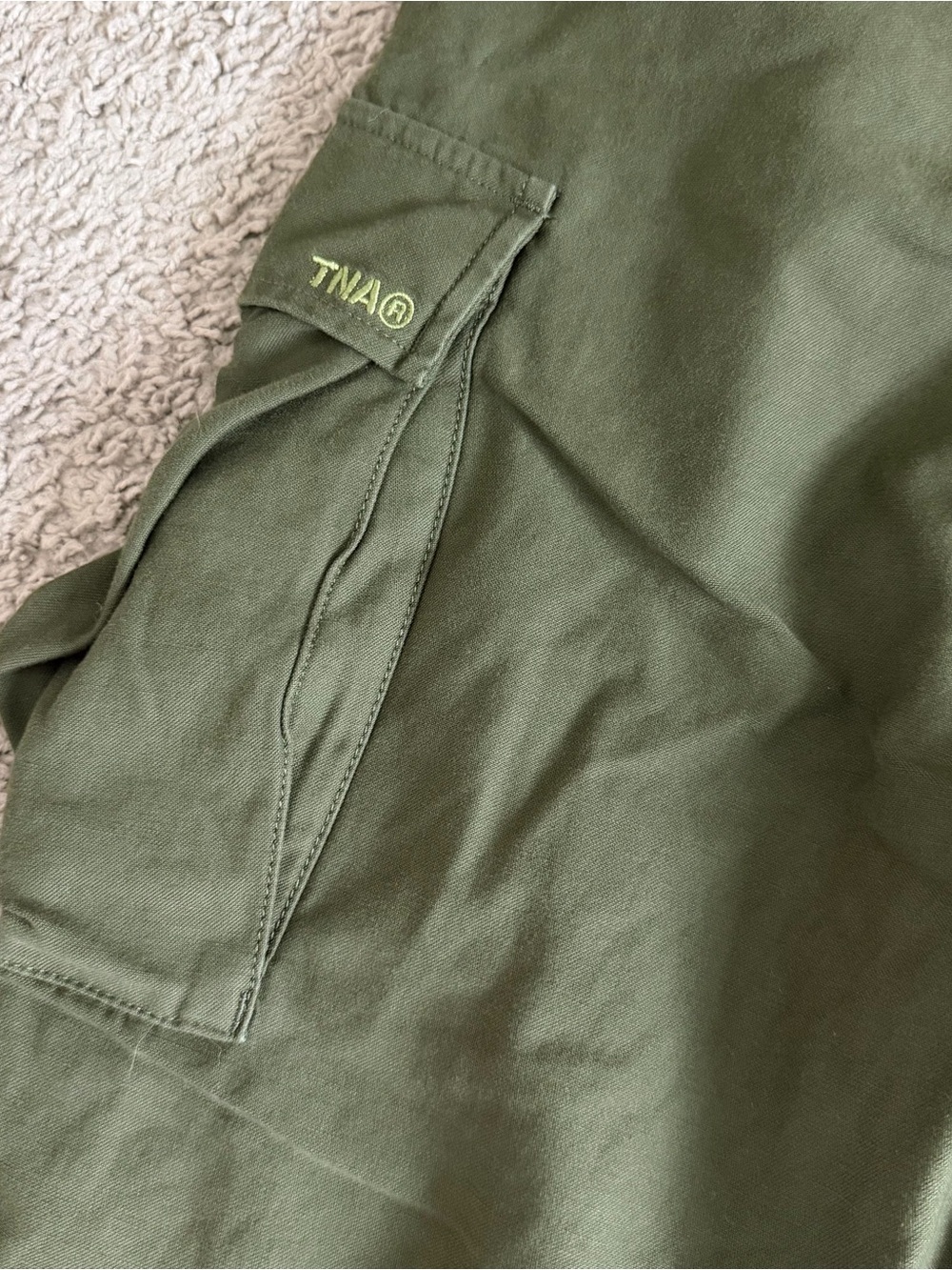 Artizia TNA Army Green 6 Pocket Cargo Pants - Picture 7 of 12